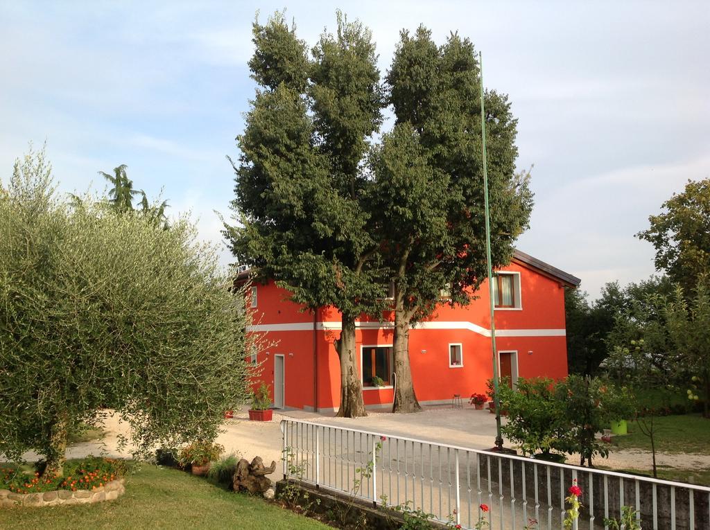Agriturismo Ca' La Pergola Lugagnano Exterior foto